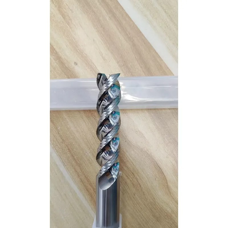 قاطع طحن ذو 3 شفرات بزاوية لول - مراجعة End Mill وسعره